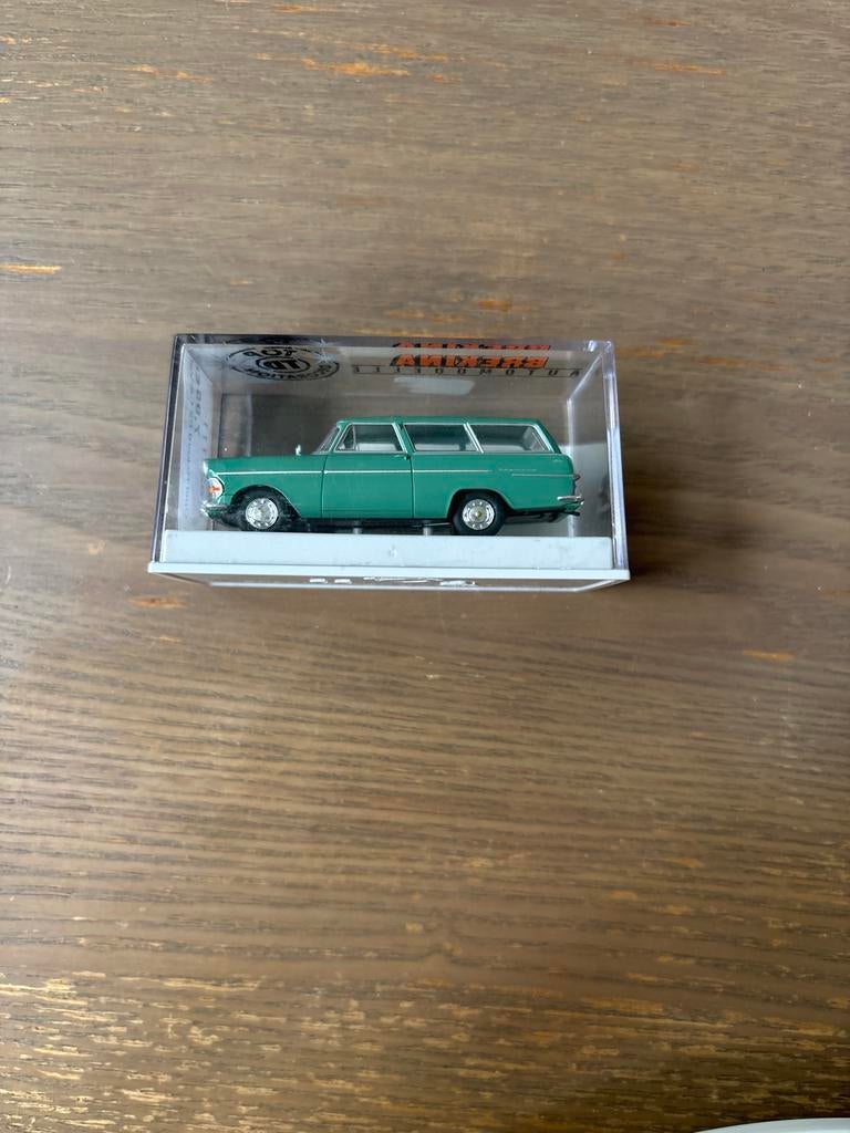 Opel Rekord P2 Caravan Smarag Modelauto - Nieuw in Doos, Ophalen of Verzenden, Nieuw, Auto, Overige merken