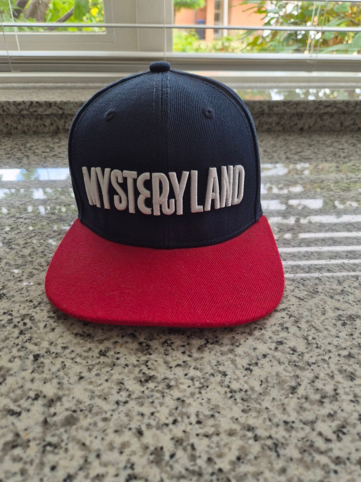Mysteryland pet - Zo goed als nieuw, Mysteryland, One size fits all, Ophalen of Verzenden, Pet