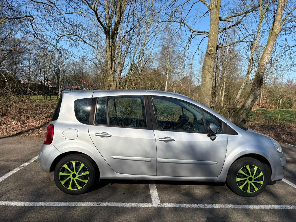 Renault Grand Modus 1.2 TCE 2009 Grijs, Auto's, Voorwielaandrijving, Stof, Zwart, 4 cilinders