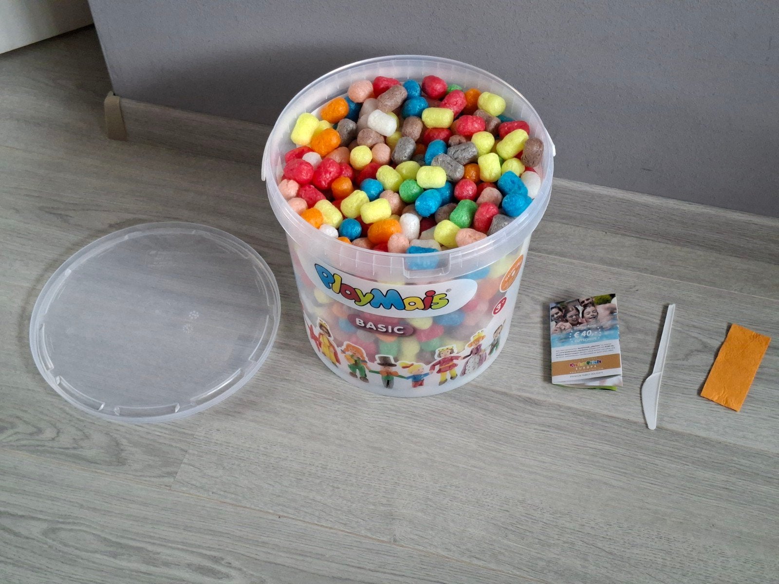 Grote emmer met (bijna) 1000 stuks playmais, Kinderen en Baby's, Ophalen of Verzenden, Gebruikt