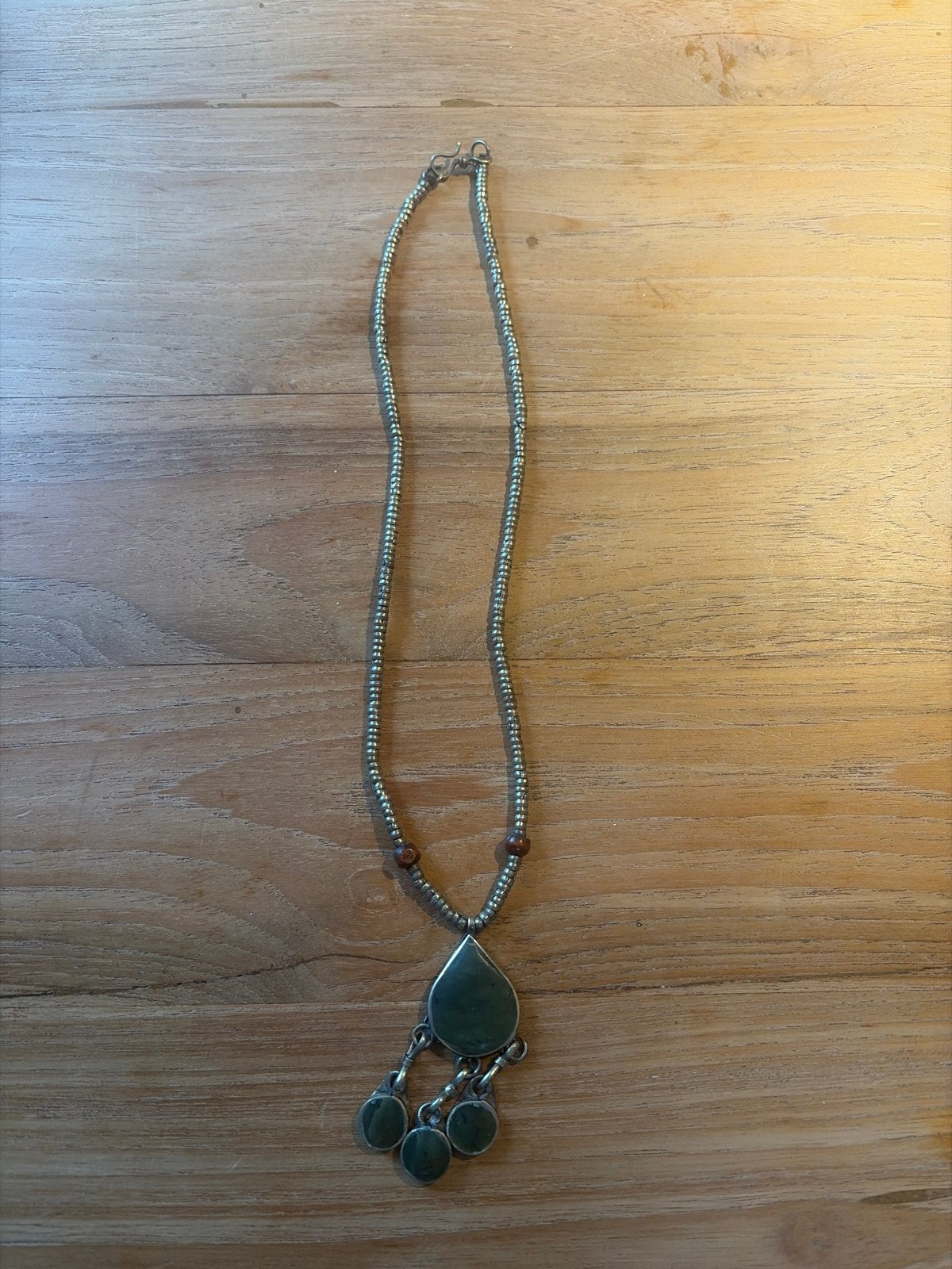 Antieke Jade Ketting uit Afghanistan, Ophalen of Verzenden, Overige materialen, Ketting, Met edelsteen