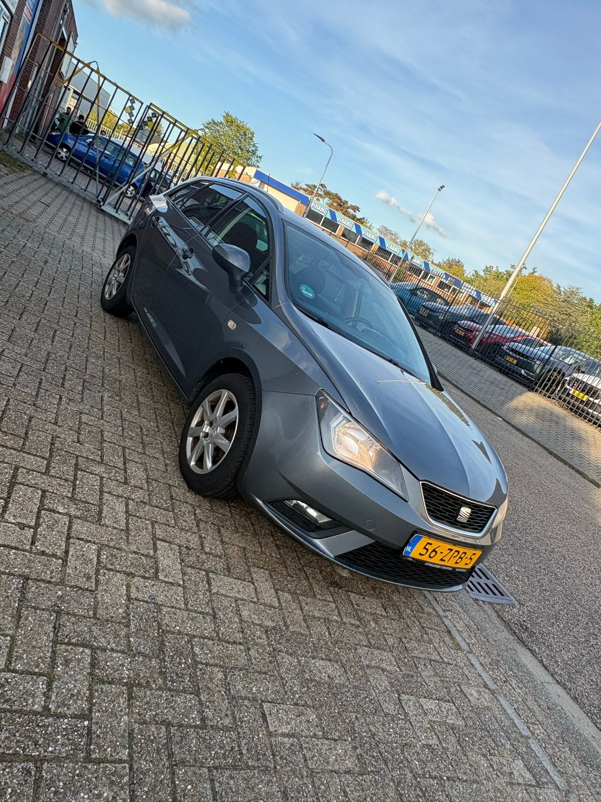 Seat Ibiza 1.2 TSI 77KW ST 2013 Grijs, Voorwielaandrijving, 40 €/maand, 4 cilinders, Ibiza