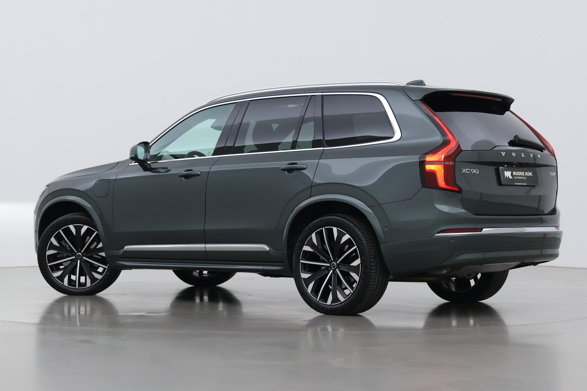 Volvo XC90 T8 Ultra Bright | MY27 | Harman/Kardon | Trekhaak, Gebruikt, Euro 6, 1969 cc, Plug-in hybride