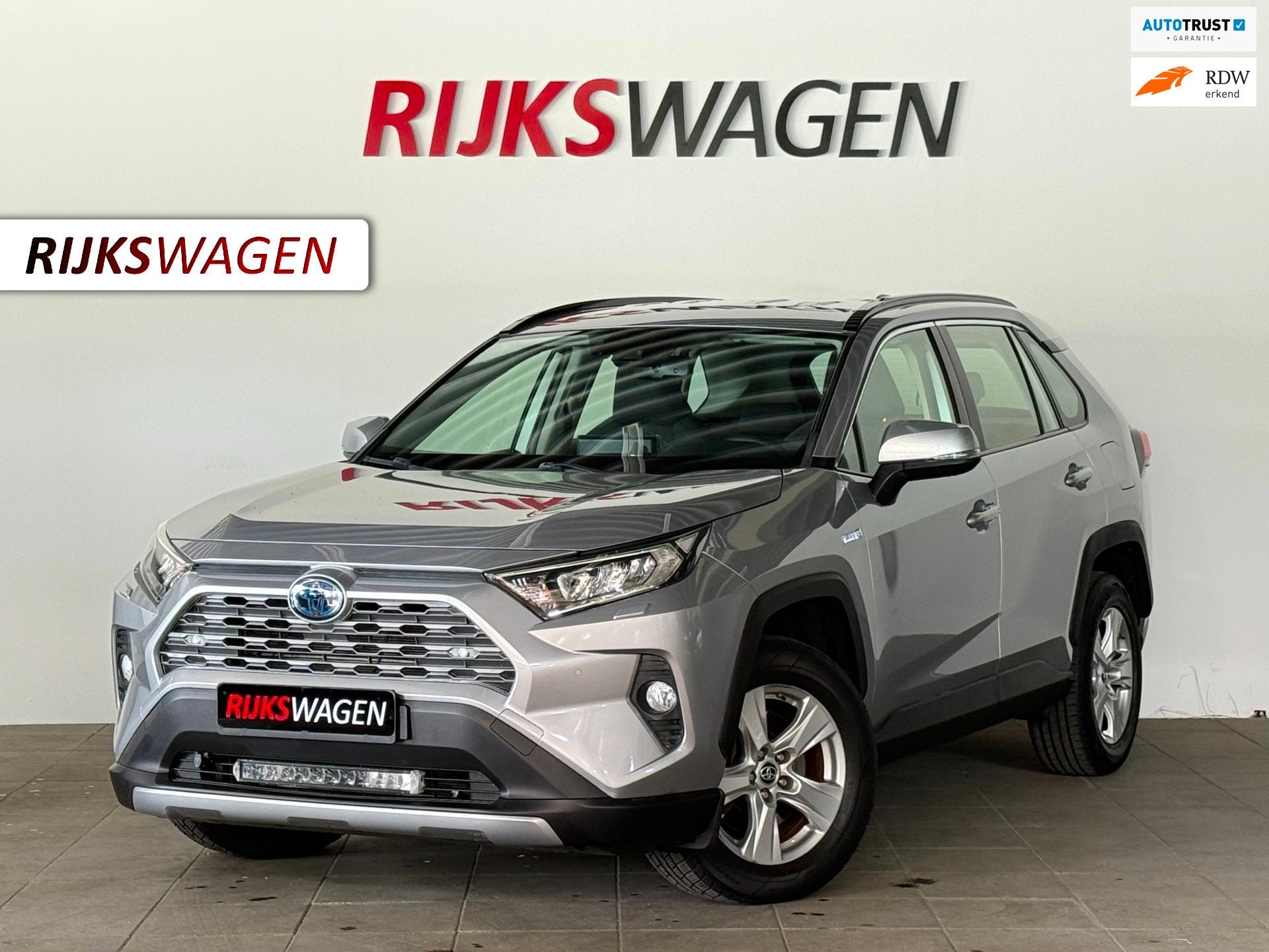 Toyota RAV4 2.5 Hybrid AWD Carplay, ACC, Keyless, Auto's, Automaat, Dealer onderhouden, Stof, Gebruikt