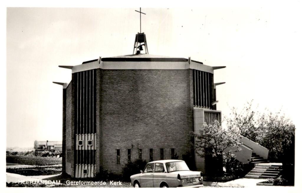 Heerjansdam Gereformeerde Kerk met DAF auto # 311, Verzenden, 1960 tot 1980, Ongelopen, Zuid-Holland