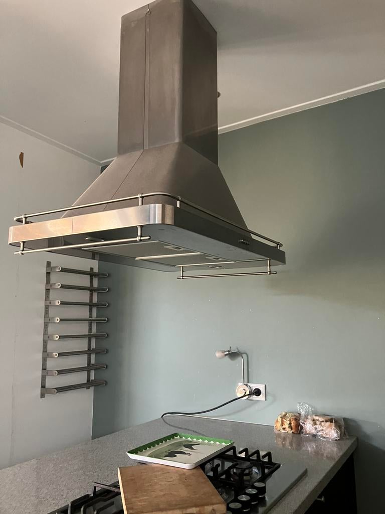 Afzuigkap plafond Ikea, Ophalen, Gebruikt