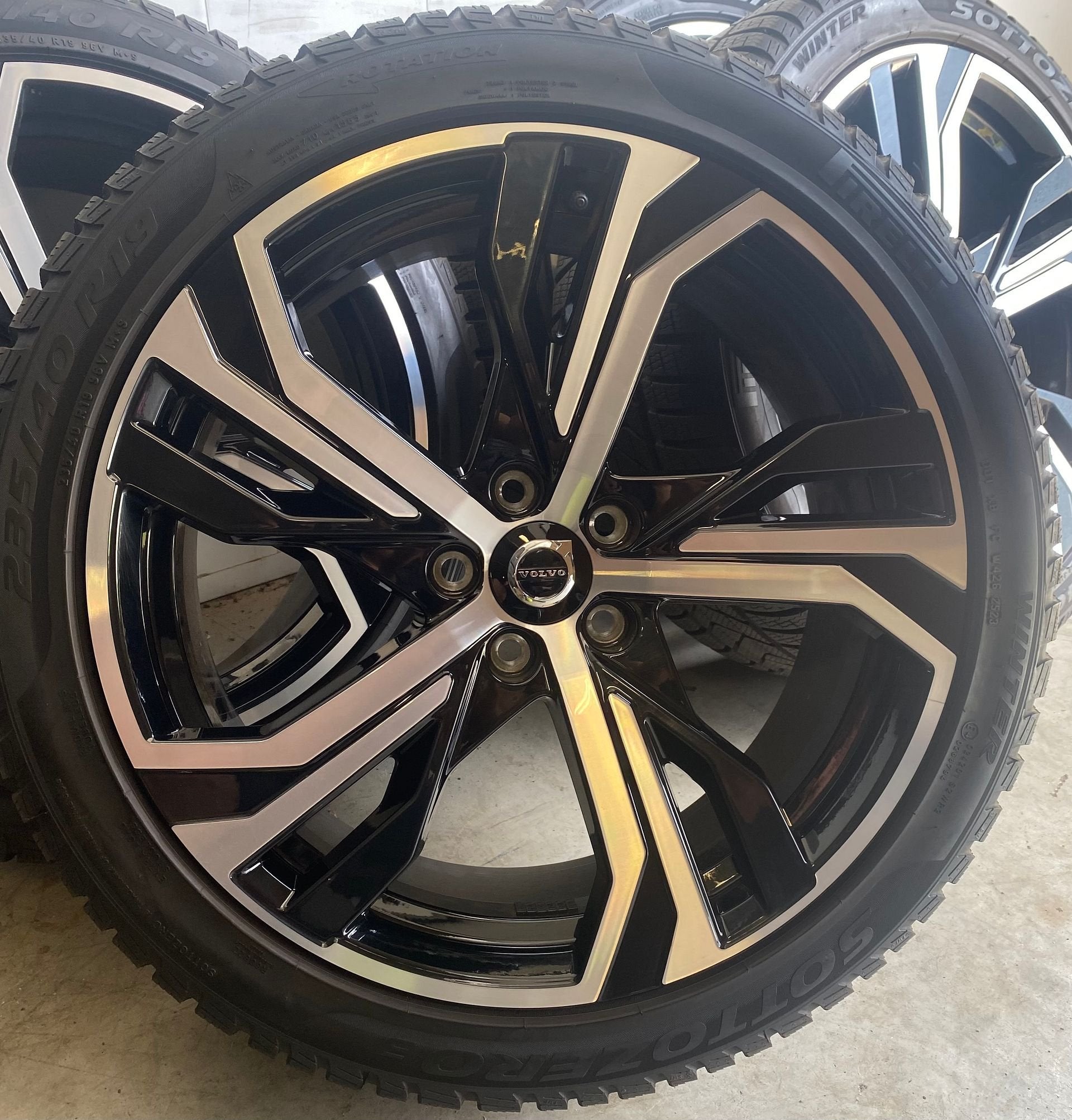 ZGAN 19” Originele Volvo V60 S60 Velgen + Winterbanden, 19 inch, Gebruikt, -, -
