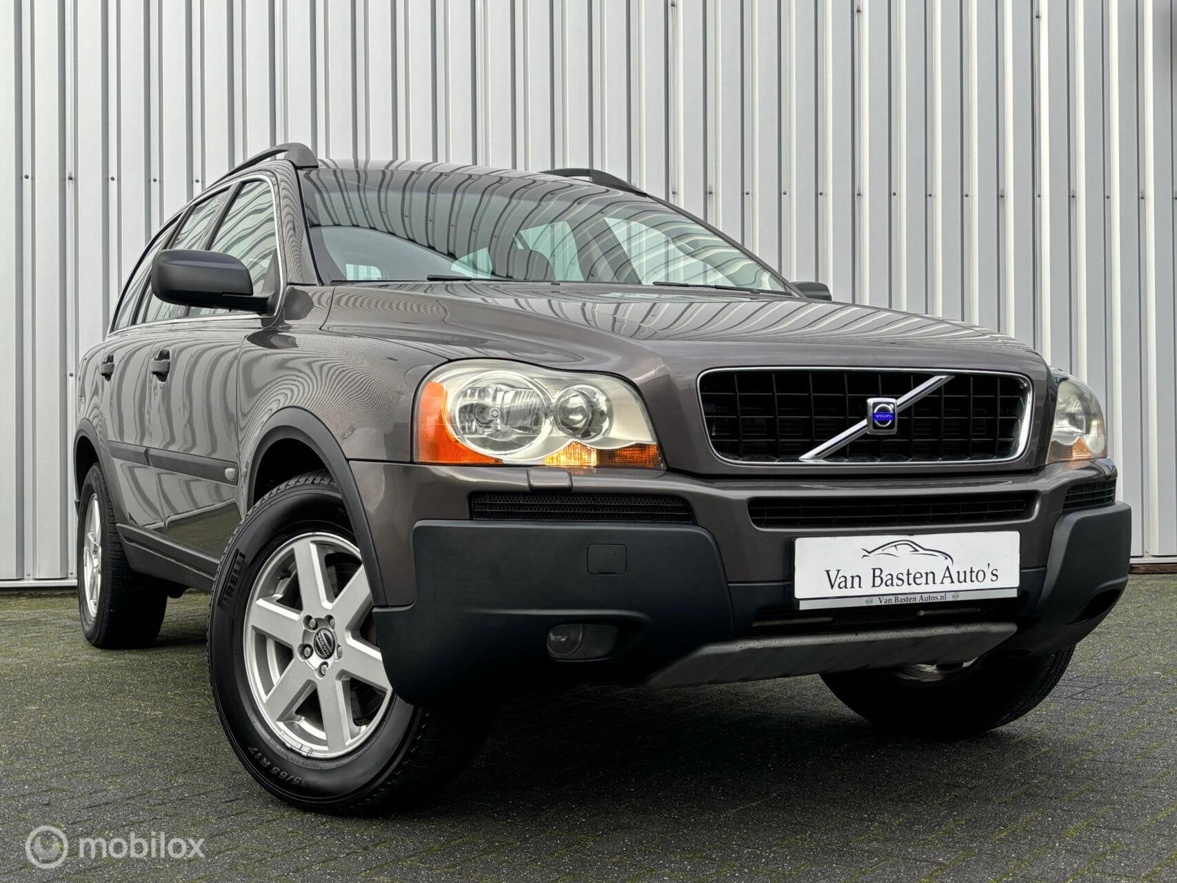Volvo XC90 2.5 T AWD Momentum | Aut | 7 zit | Youngtimer | L, Auto's, Volvo, Gebruikt, Beige, 7 stoelen, 2521 cc