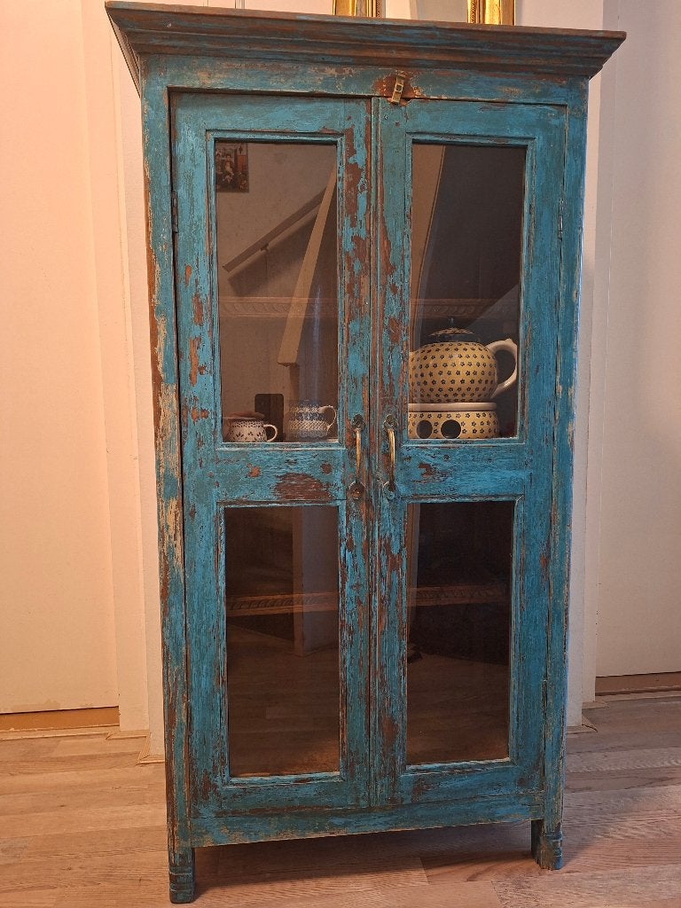 Vintage blauwe vitrinekast, Huis en Inrichting, Kasten | Vitrinekasten, Ophalen, Vintage vitrinekast, 50 tot 100 cm, 150 tot 200 cm