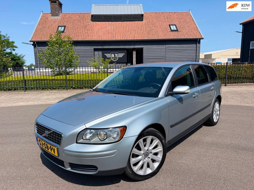 Volvo V50 1.8 Edition II AIRCO CR,CONTR LM VELGEN TREKHAAK, Voorwielaandrijving, Zwart, 4 cilinders, Parkeersensor