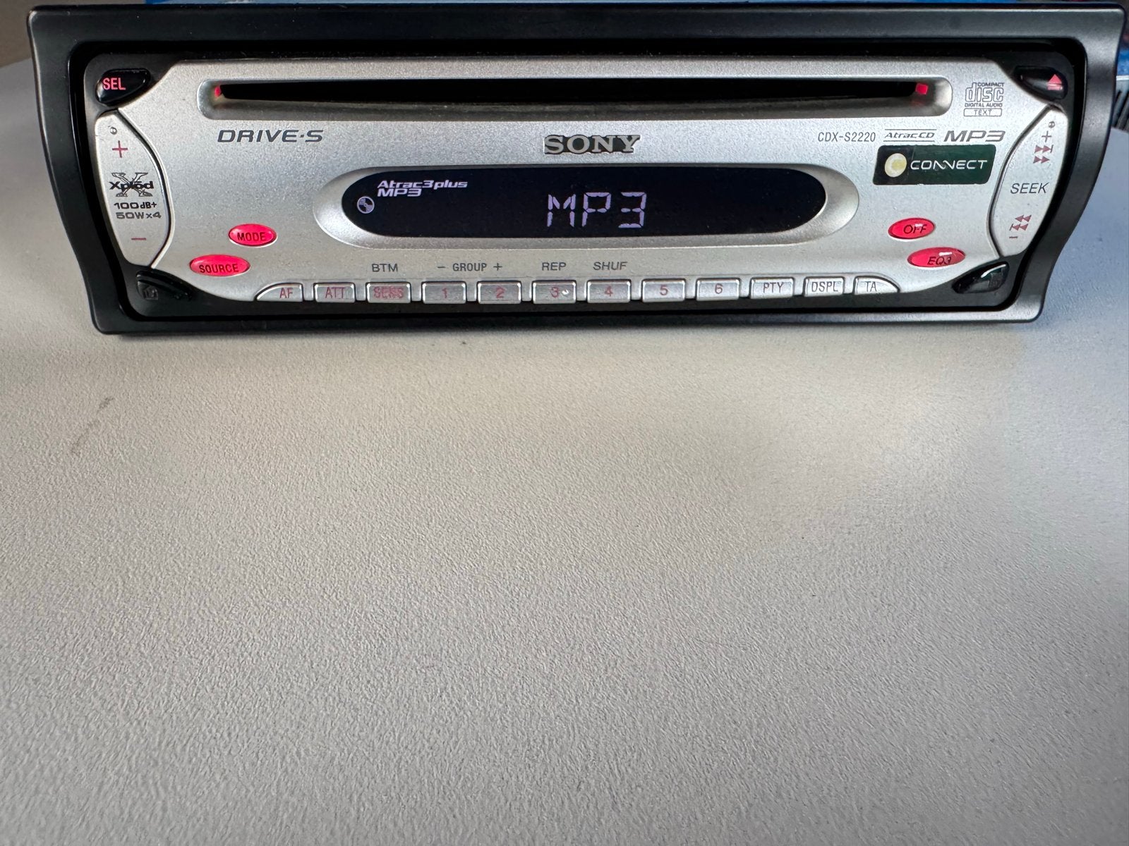 Sony CDX-S2220 Autoradio met MP3-speler zo goed als nieuw, Ophalen of Verzenden, Zo goed als nieuw