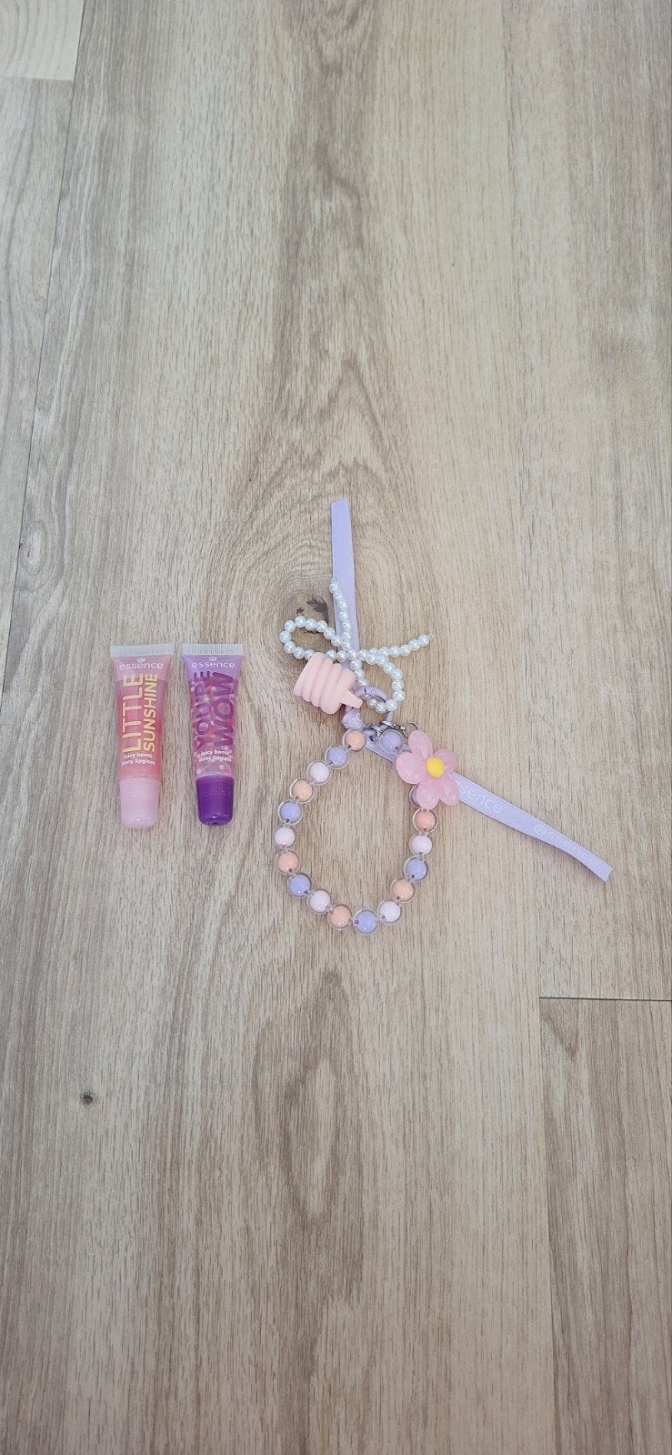 Essence Lipgloss Set met Accessoires - Nieuw, Lippen, Nieuw, Ophalen of Verzenden, Make-up