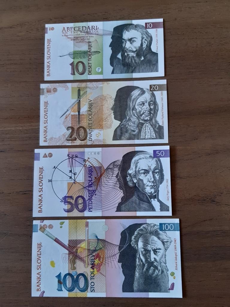 4 biljetten Slovenije aunc kk f.19.4, Ophalen of Verzenden, Overige landen