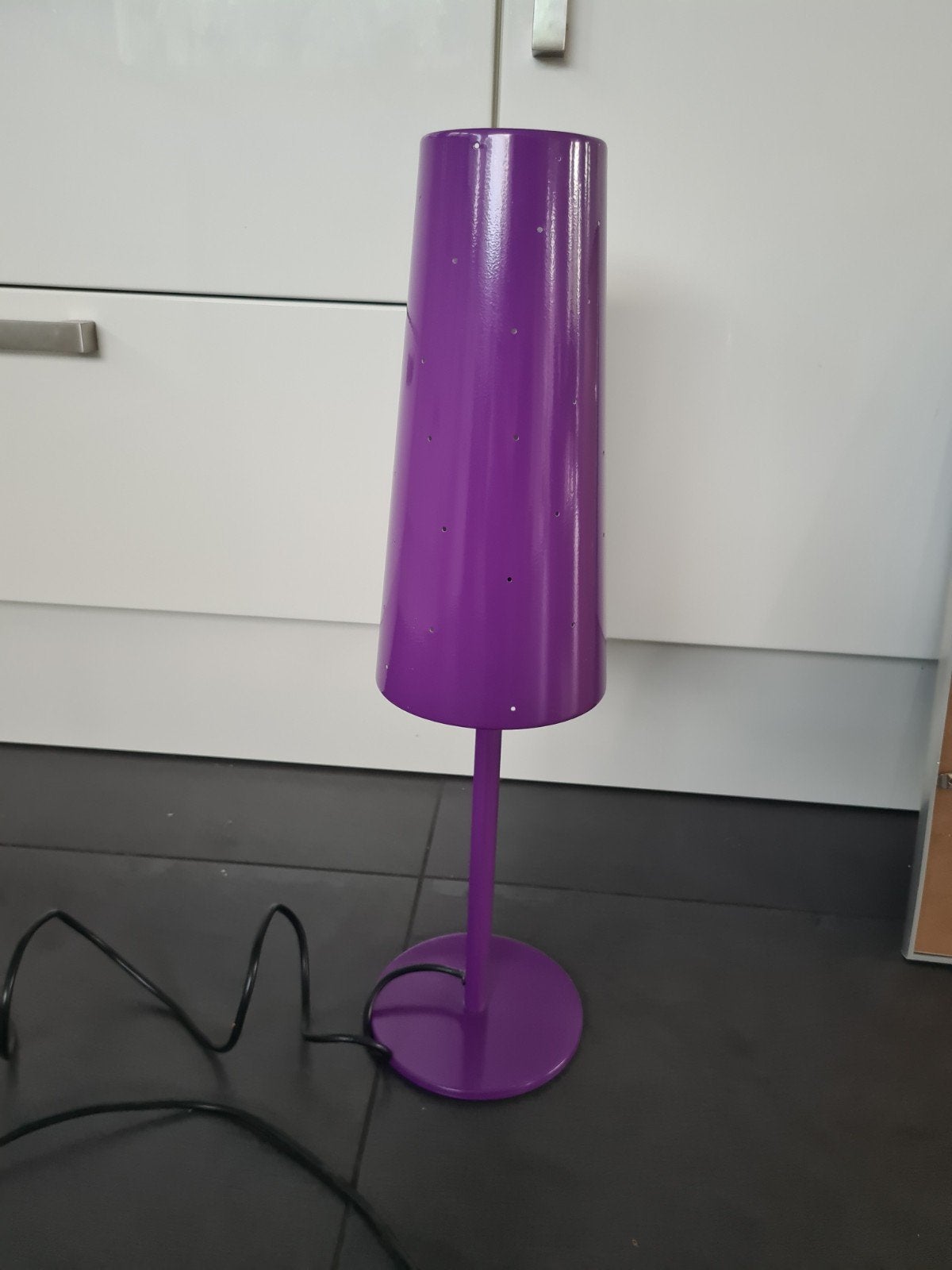 leuke paarse Ikea lamp, Ophalen, Zo goed als nieuw, IKEA