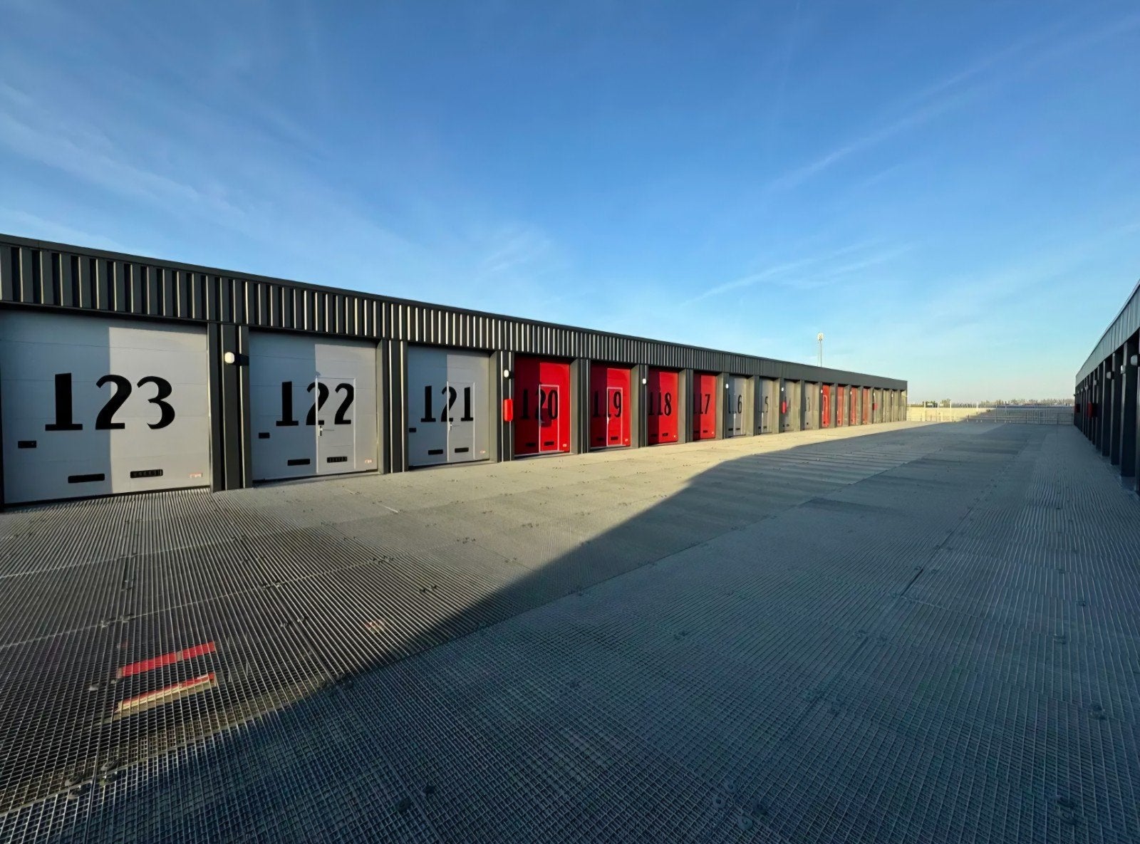 Te huur Garagebox/Opslagbox Assendelft Omweg 38A