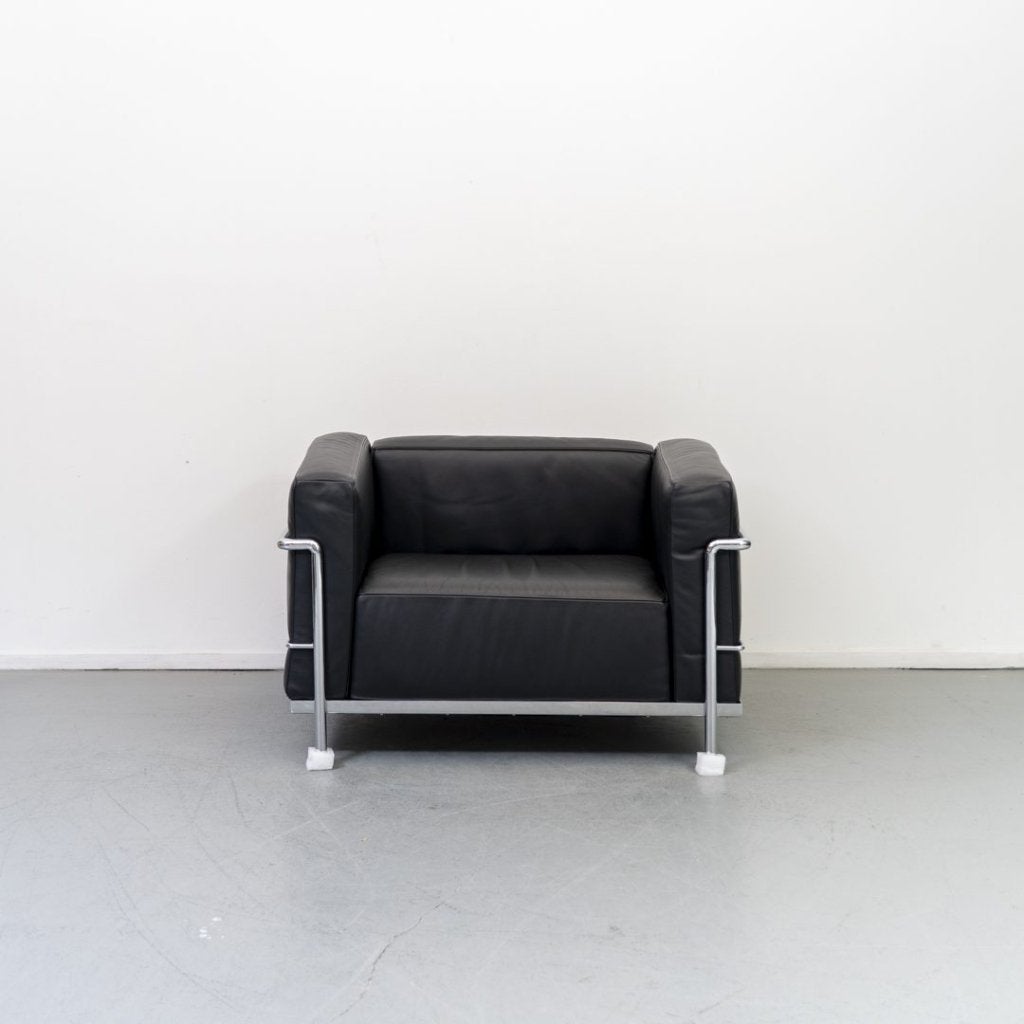 Cassina Le Corbusier LC3 Fauteuil Zwart Leer, Niet ingevuld, Zo goed als nieuw, Niet ingevuld, Niet ingevuld