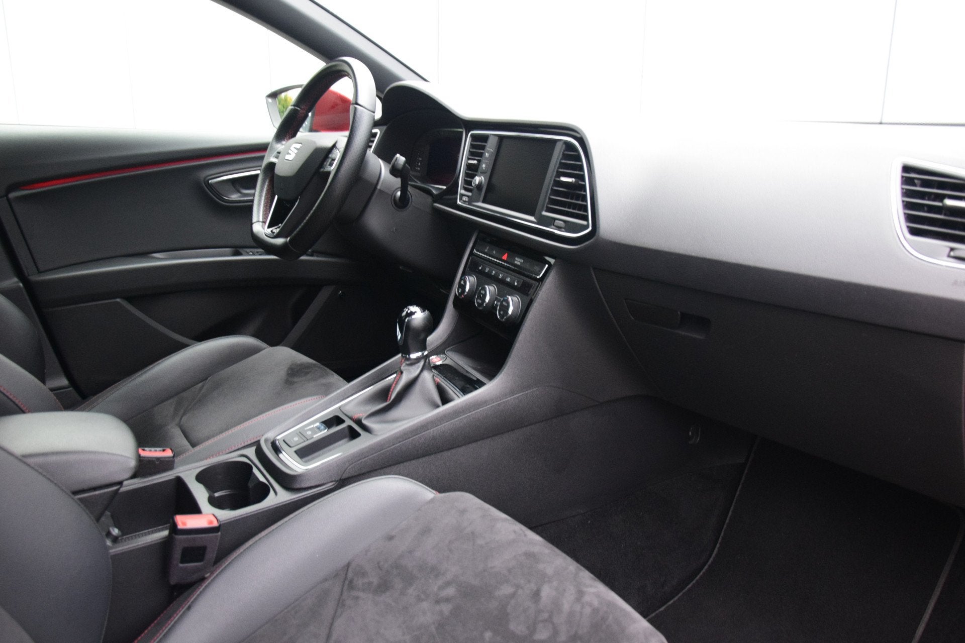 SEAT Leon ST 1.0 TSI FR Ultimate Edition Priv/Glass Stoelver, Auto's, Stof, Gebruikt, Leon, 49 €/maand