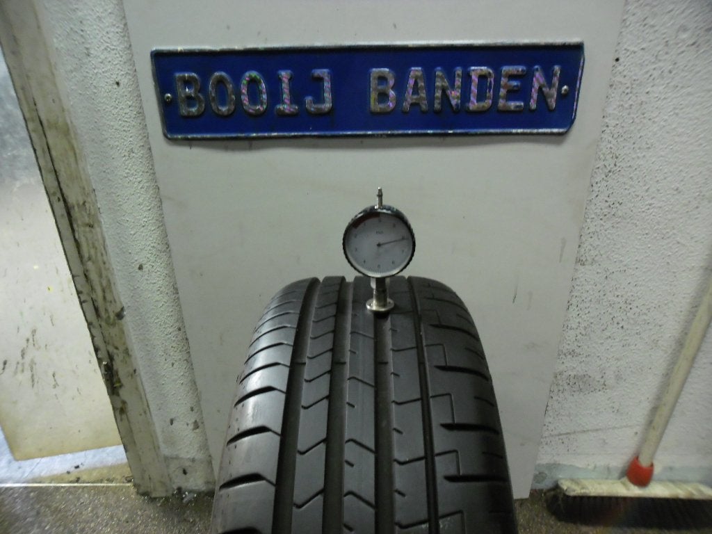 205 40 18 rft demobanden pirelli p zero met 7,8 mm profiel, 18 inch, Banden en Velgen, Zomerbanden, 205 mm