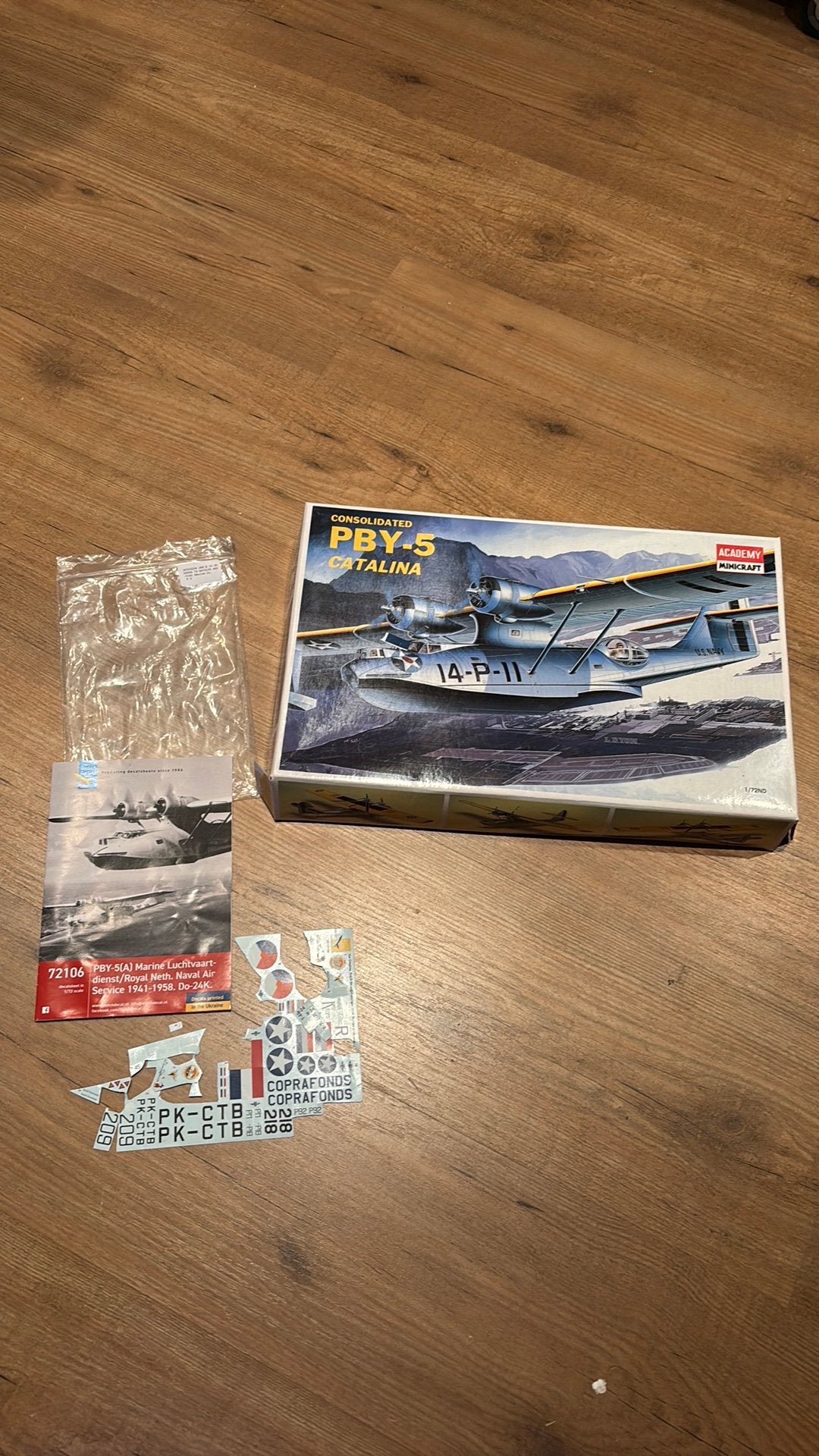 1/72 PBY-5 Catalina bouwdoos MLD Dutch Decals nederlands KLU, Overige merken, 1:72 tot 1:144, Nieuw, Ophalen of Verzenden