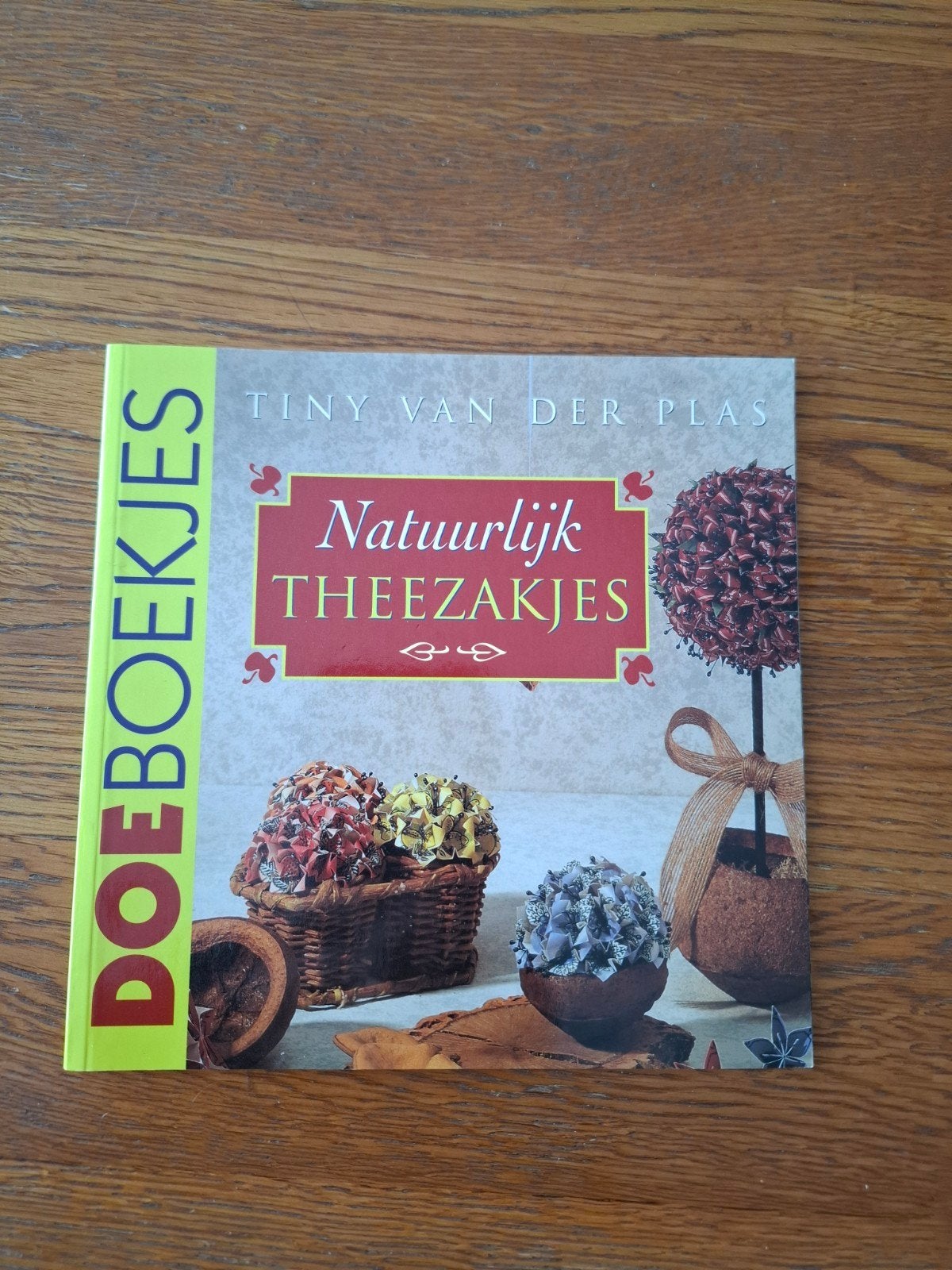 T. van der Plas - Natuurlijk theezakjes, Ophalen, Zo goed als nieuw, T. van der Plas