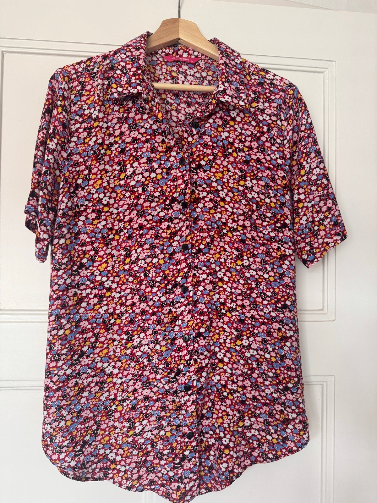 Enisse blouse maat 44 valt als maat 42 met bloemenprint, Ophalen of Verzenden, Zo goed als nieuw, Maat 42/44 (L), Rood