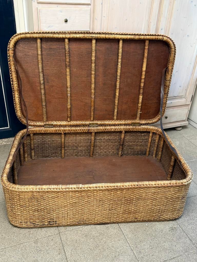 Vintage rotan koffer/opbergkist/tafel met houten binnenkant, Ophalen, Gebruikt, 100 tot 150 cm, Minder dan 50 cm