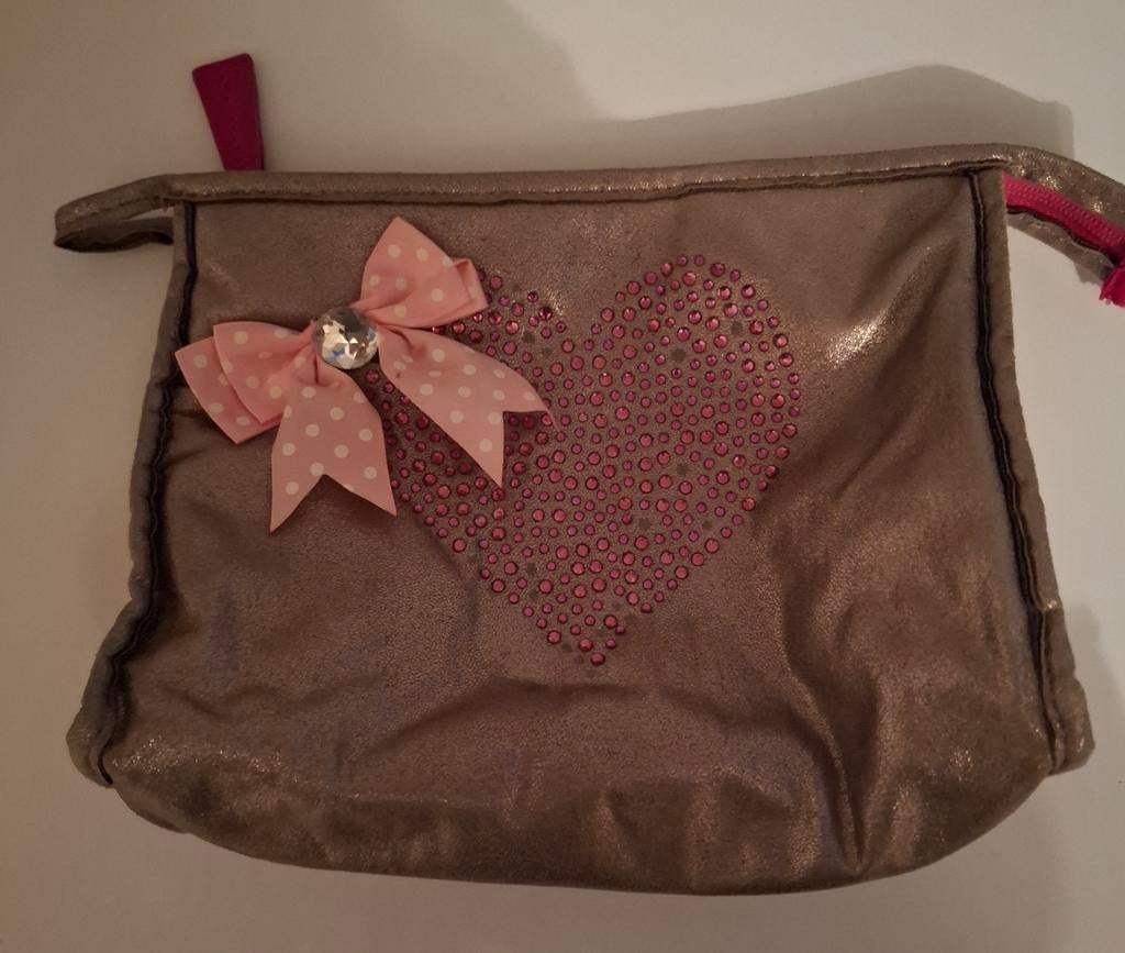Toilettas kind Zebra met hartje en strik, Sieraden, Tassen en Uiterlijk, Toilettassen, Ophalen of Verzenden, Gebruikt, Roze, Meisje