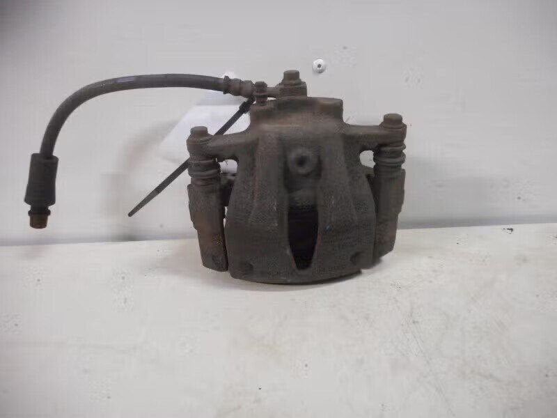 REMKLAUW RECHTS VOOR Opel Tigra Twin Top (01-2004/12-2010), Auto-onderdelen, Bahnhofsplatz 65423 Rüsselsheim am Main, DE, Gebruikt