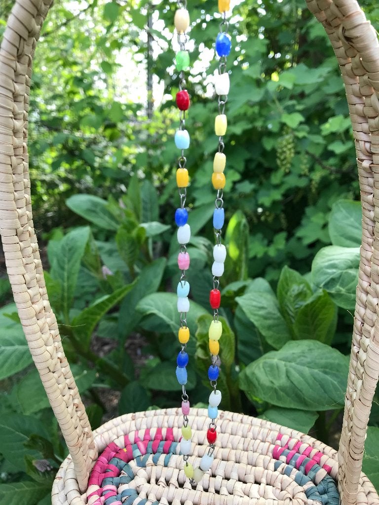 Ketting met gekleurde kleine kralen en slotje - vintage, Ophalen of Verzenden, Zo goed als nieuw, Overige kleuren, Overige materialen