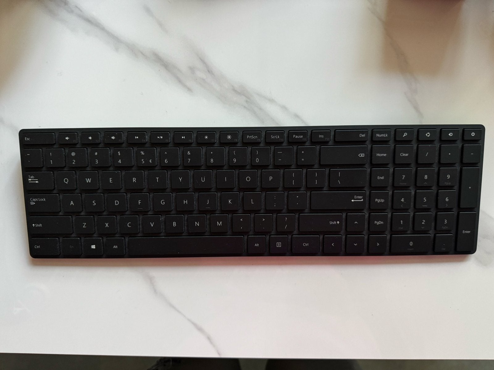 Keyboard by Microsoft, Computers en Software, Draadloze ontvanger, Ophalen of Verzenden, Zo goed als nieuw, Draadloos