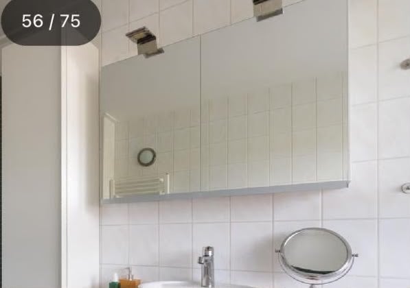 Spiegelkast, 2zijdige spiegel-glas deuren en LED verlichting, Huis en Inrichting, Badkamer | Badkamermeubels, Gebruikt, Spiegelkast