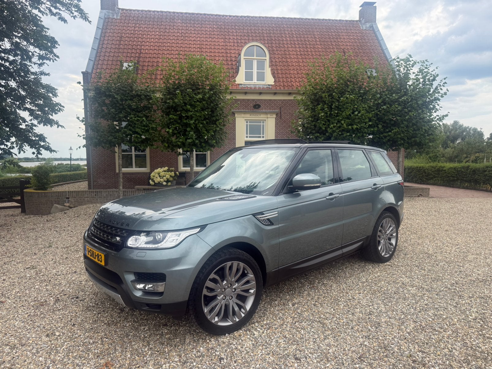 Land Rover Range Rover (sport) 3.0 Tdv6 AUT 2013 Grijs, Auto's, Land Rover, Euro 5, Zwart, 2993 cc, 258 pk