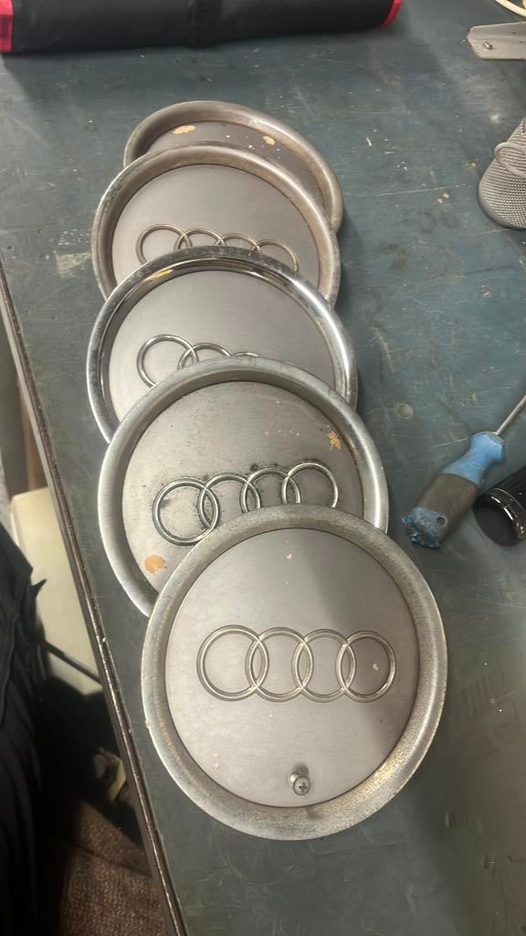5x naafkapje voor audi pepperpot velgen, Ophalen, Gebruikt