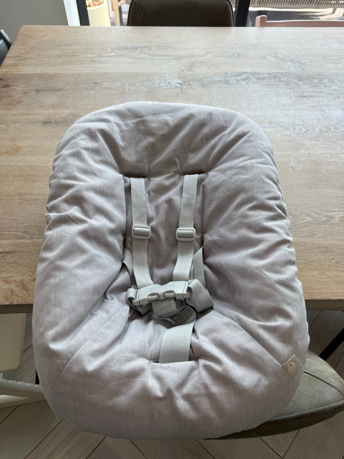 Stokke Tripp Trapp Newborn Set - Zo goed als nieuw, Kinderen en Baby's, Kinderstoelen, Ophalen of Verzenden, Zo goed als nieuw