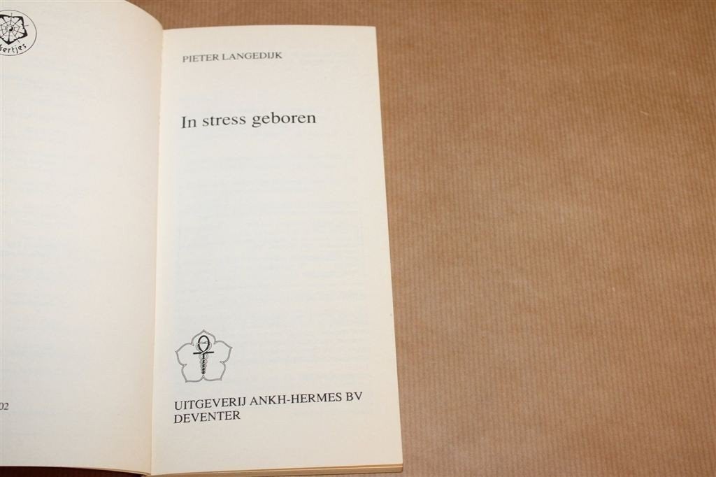 In Stress Geboren — Prenatale Stress & Babytherapie, Ophalen of Verzenden, Gelezen, Overige onderwerpen, Achtergrond en Informatie