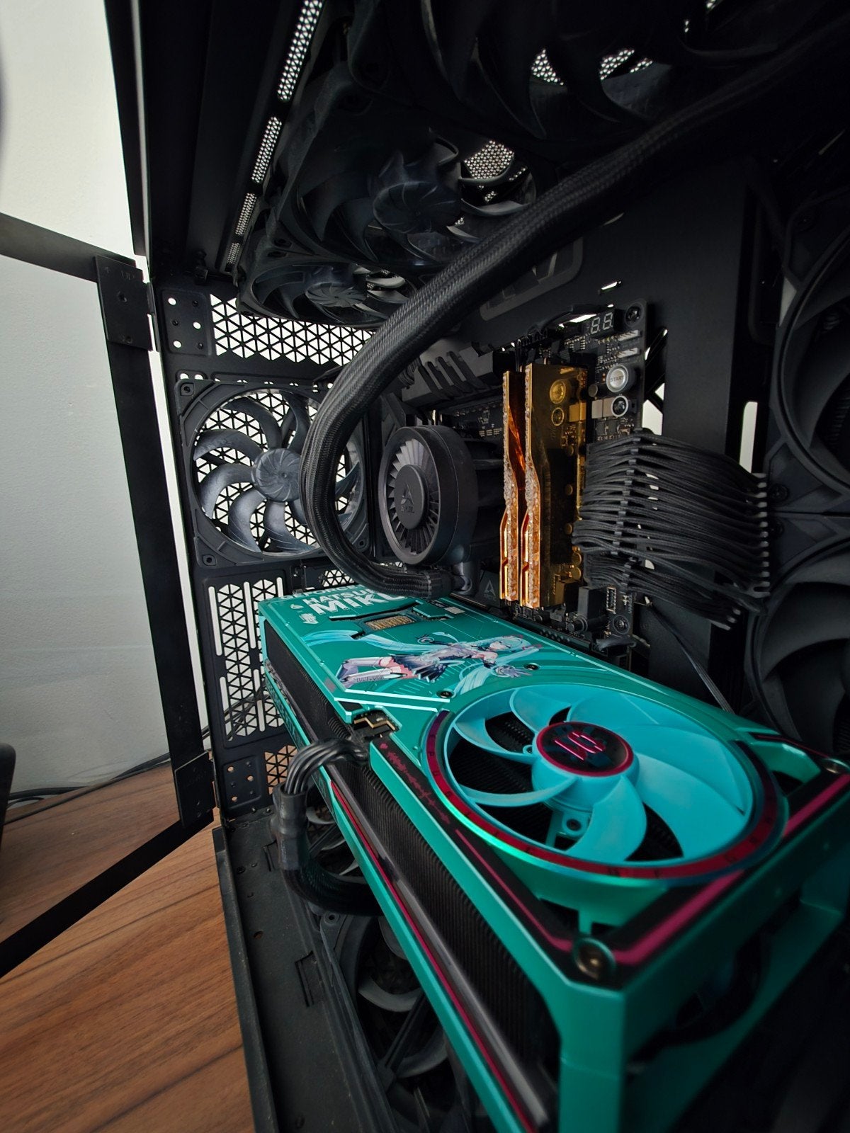Zeldzame Asus ROG Astral 5080 OC Hatsune Miku Collectors, Overige soorten, Nieuw, Ophalen of Verzenden, PCI-Express 5