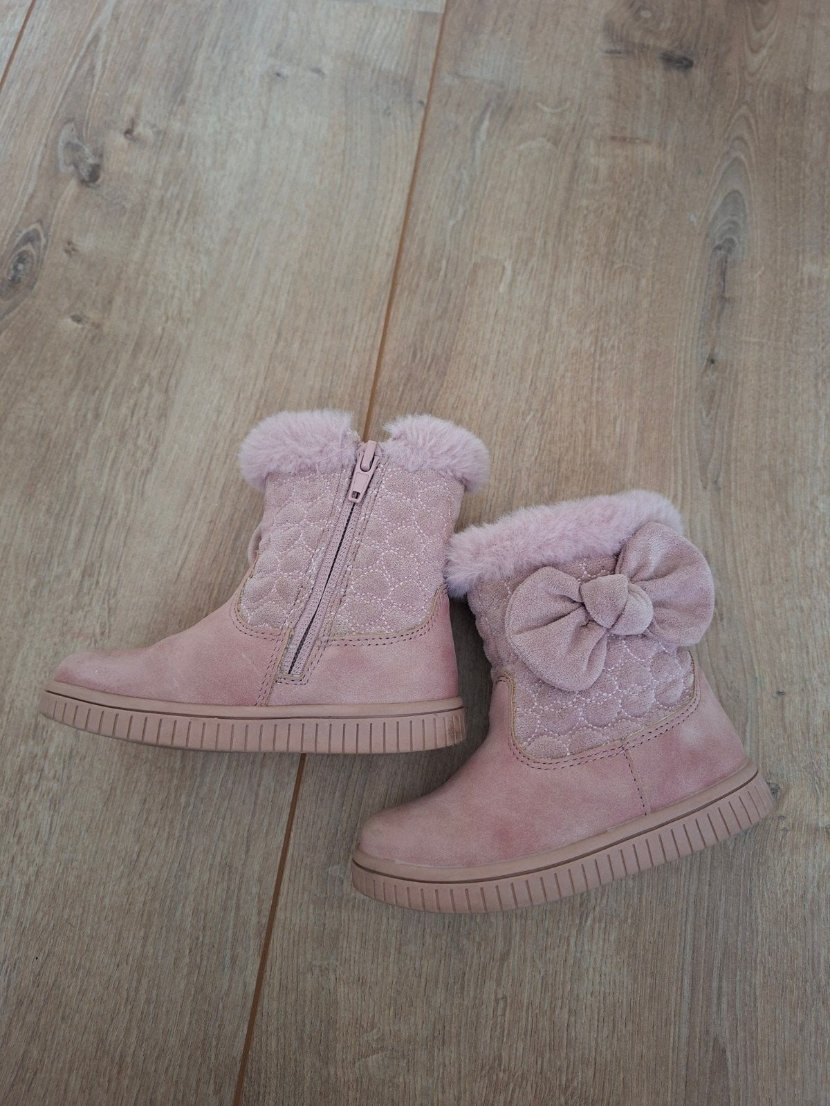 Roze laarsjes, Ophalen, Meisje, Laarsjes