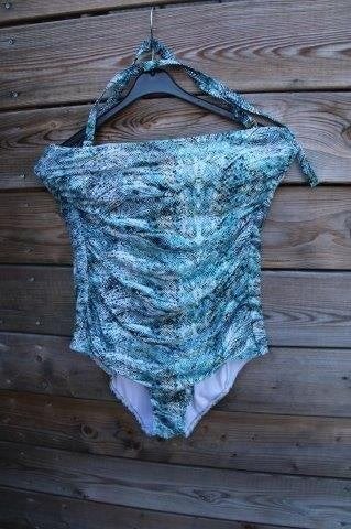 Badpak aqua/ groen Livera mt 42B Vaste prijs, Blauw, Badpak, Ophalen of Verzenden, Zo goed als nieuw