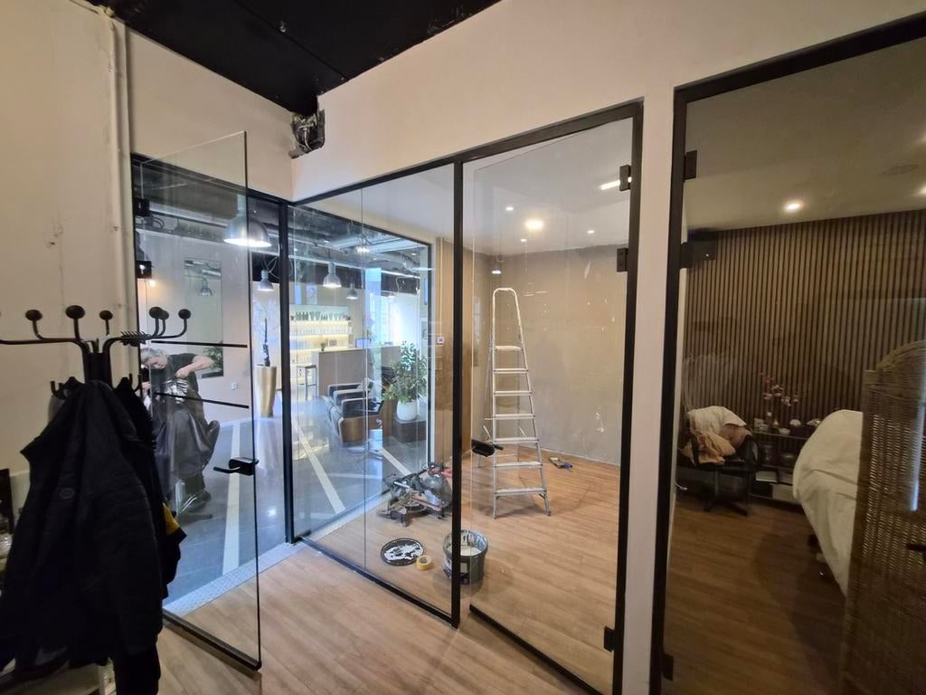 Glazen wand met deuren (ca. 5m breed, 2.70m hoog), Doe-het-zelf en Verbouw, Glas en Ramen, Zo goed als nieuw, Overige typen, 160 cm of meer