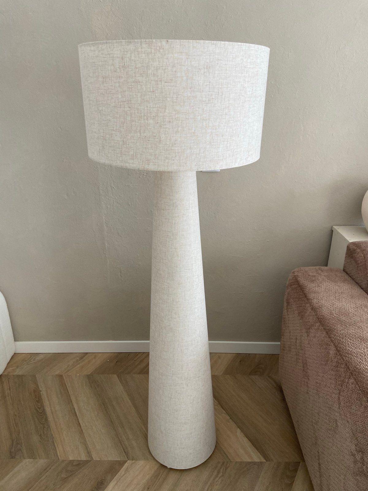 Kwantum Japandi vloerlamp - Zo goed als nieuw, Huis en Inrichting, Ophalen of Verzenden, Zo goed als nieuw, Textiel, 100 tot 150 cm