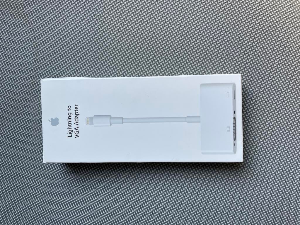 Apple Lightning naar VGA Adapter, Ophalen of Verzenden, Zo goed als nieuw, Wit