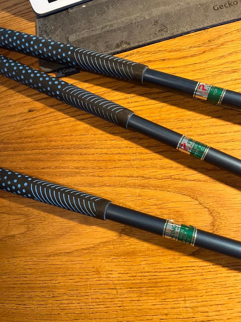 3 x hout met nieuwe grips, dames rechts habdig, Ophalen of Verzenden, Gebruikt, Club