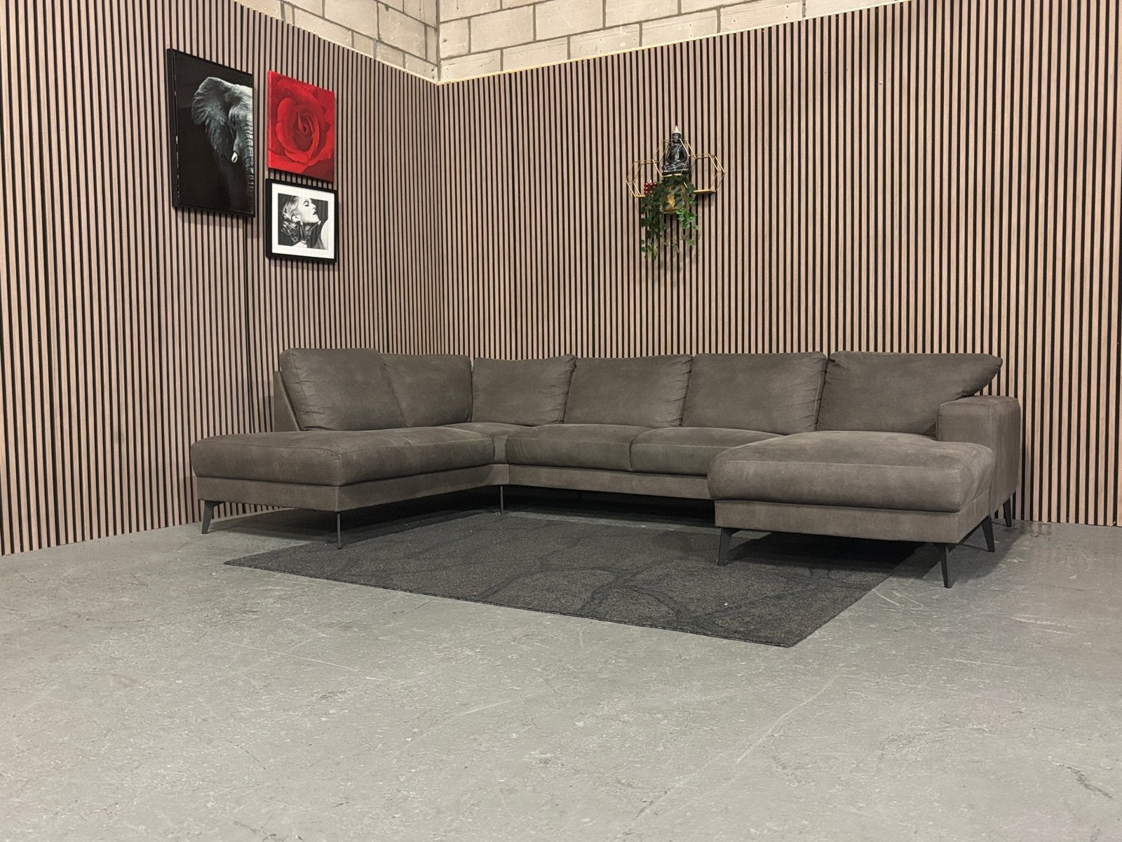 GRATIS LEVERING Haco Belfast U-Bank 330x210x165 GEREINIGD