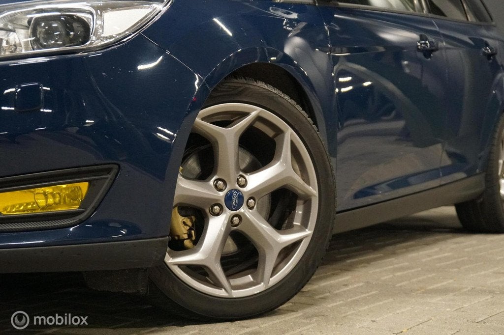 Ford Focus Wagon 1.5 Titanium Edition|nieuwe distributieriem, 4 cilinders, 150 pk, Blauw, Automatische klimaatregeling