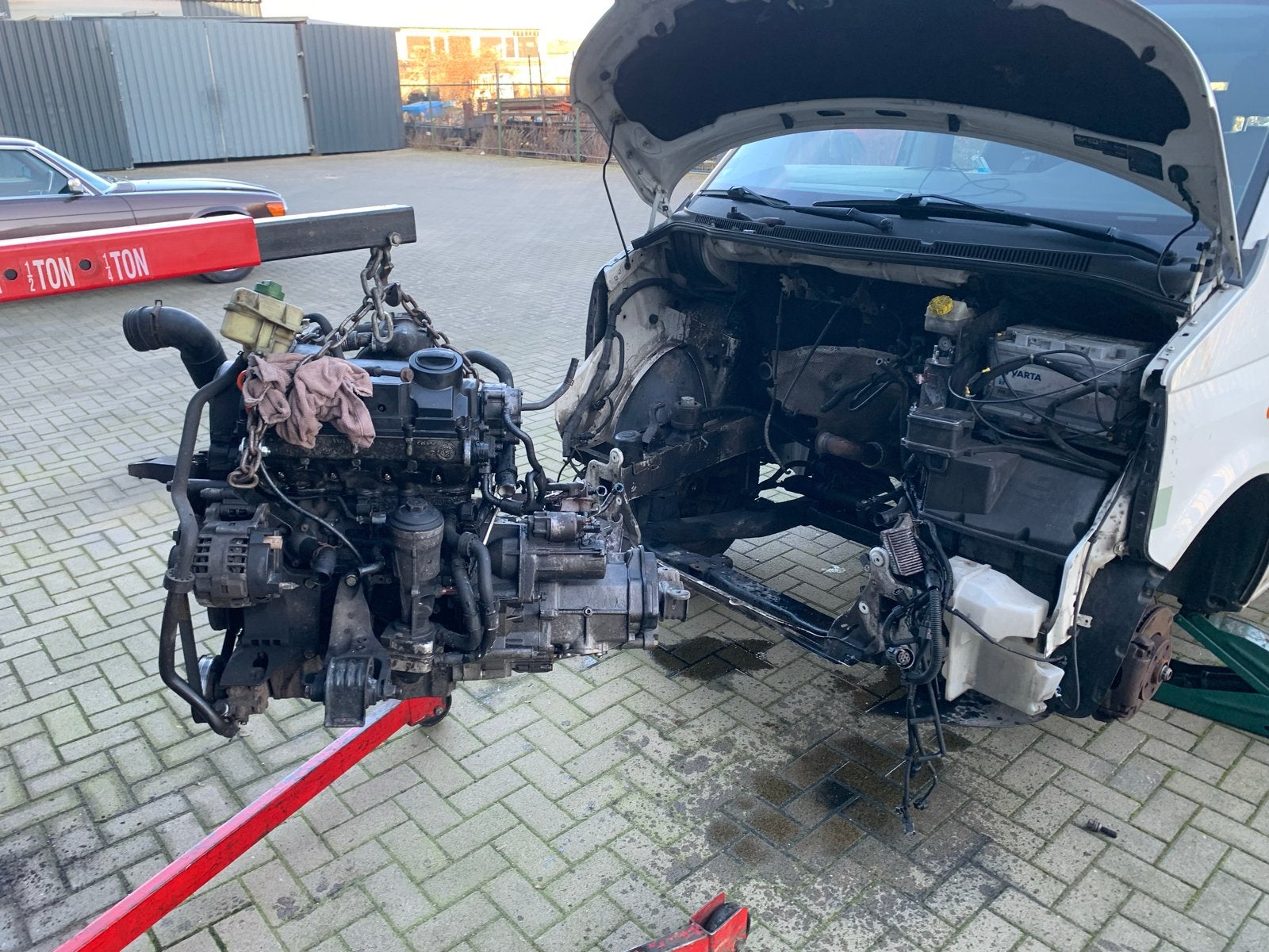 VW T5 1.9 TDI BRS Motor met injectoren (koppakking lek), Auto-onderdelen, Ophalen, Gebruikt, Volkswagen