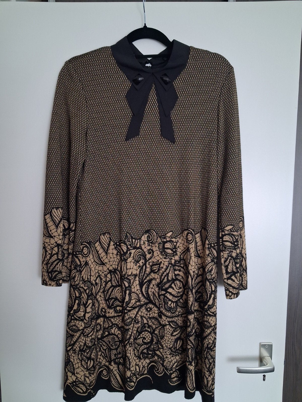 Ana Alcazar jurk met afneembaar kraagje - Maat 38, Kleding | Dames, Maat 38/40 (M), Zwart, Ophalen of Verzenden, Ana Alcazar