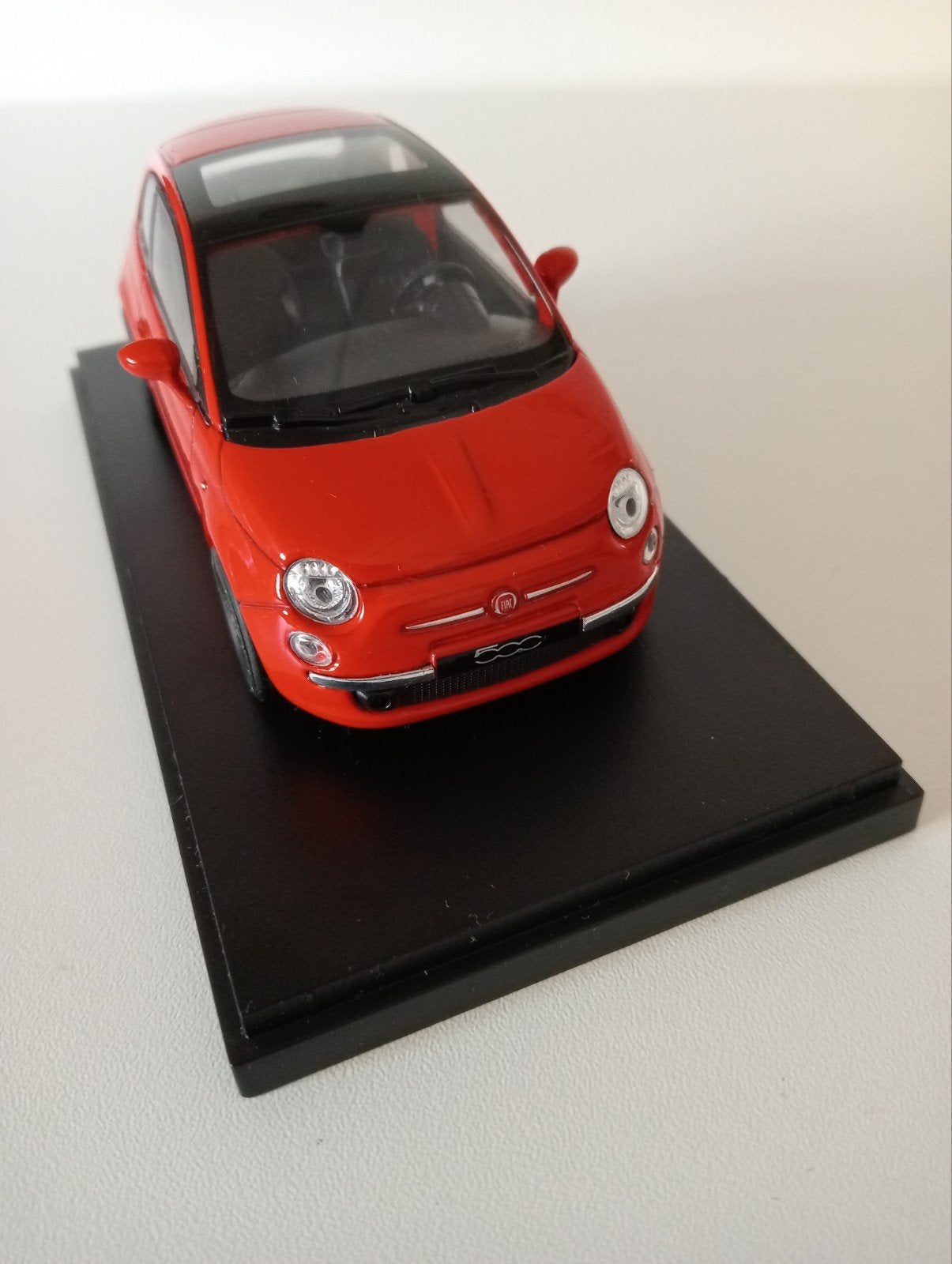 Fiat 500, Hobby en Vrije tijd, Modelauto's | 1:43, Ophalen of Verzenden, Nieuw, Auto