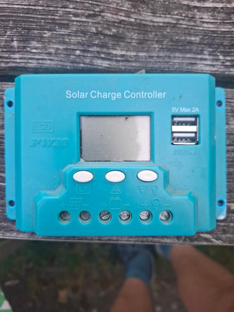 Solar Charge Controller PWM 30A 12V/24V met USB, Ophalen of Verzenden
