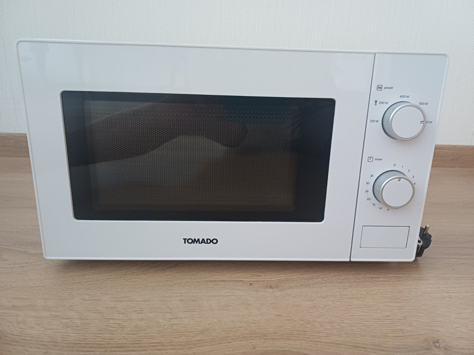 Tomado magnetron. Zo goed als nieuw, Ophalen, Zo goed als nieuw, Minder dan 45 cm