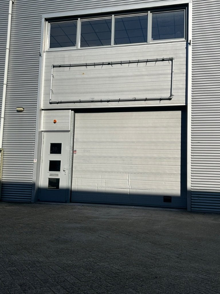 TE HUUR – BEDRIJFSUNIT MET KANTOOR | HOUTEN (DE MEERPAAL), Zakelijke goederen, Bedrijfs Onroerend goed, 150 m², Huur, Bedrijfsruimte